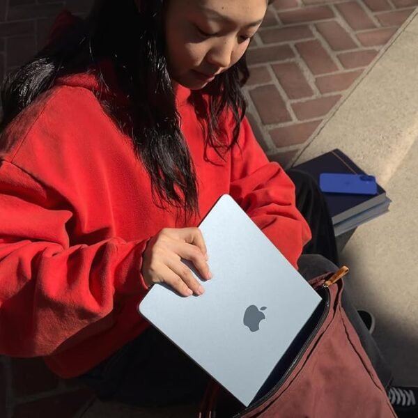 Apple 2025 MacBook Air 15-inch - Image 2